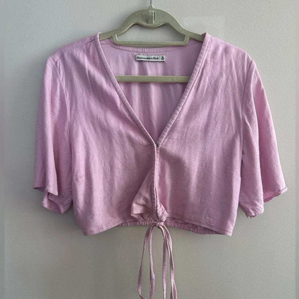Abercrombie & Fitch Light Pink Cropped V-Neck Drawstring Top